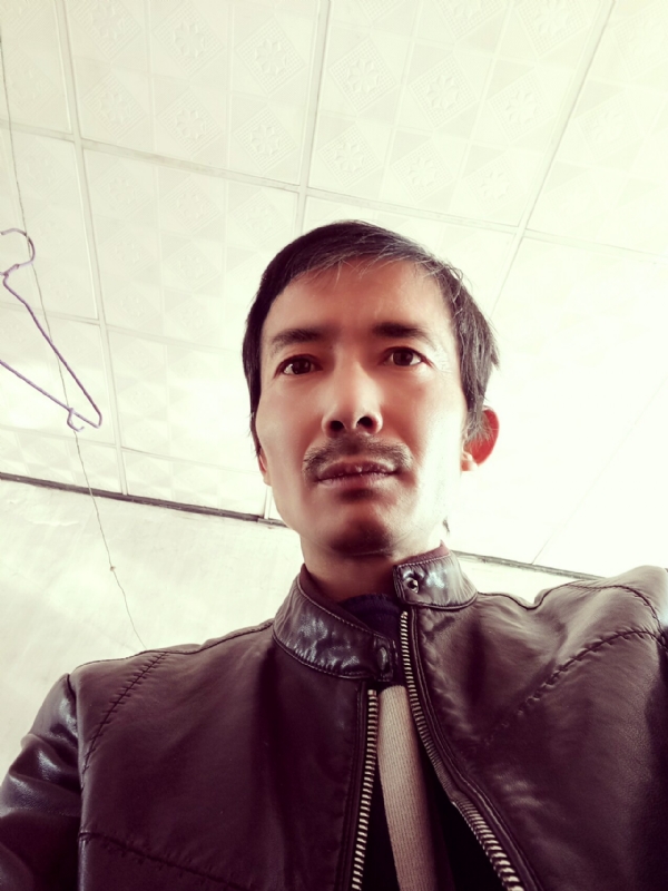 好久好久的第四张照片--泰安相亲服务中心