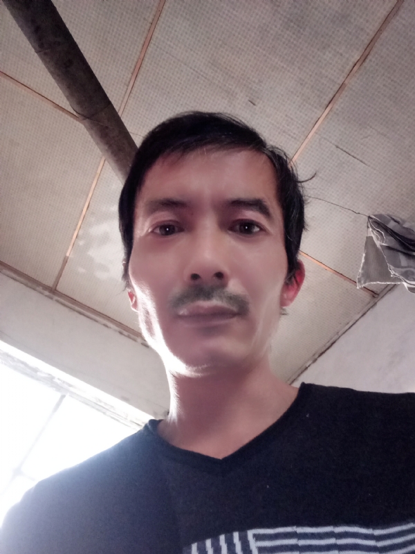 好久好久的第五张照片--泰安相亲服务中心
