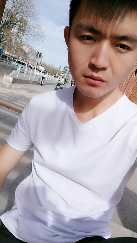 未来可期的我的第一张照片--泰安相亲服务中心