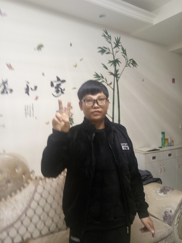 光头强的第一张照片--泰安相亲服务中心