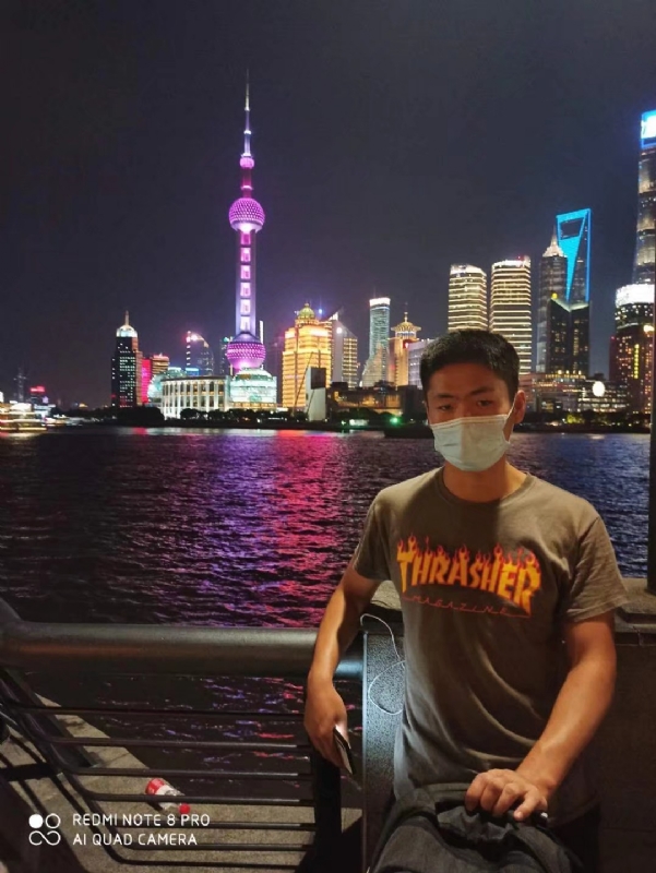 干草铺沙里飞的第一张照片--泰安相亲服务中心