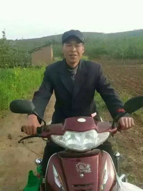 牵手随缘的第一张照片--泰安相亲服务中心