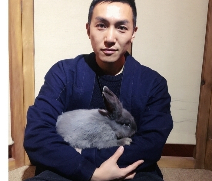 简单人生的第一张照片--泰安相亲服务中心