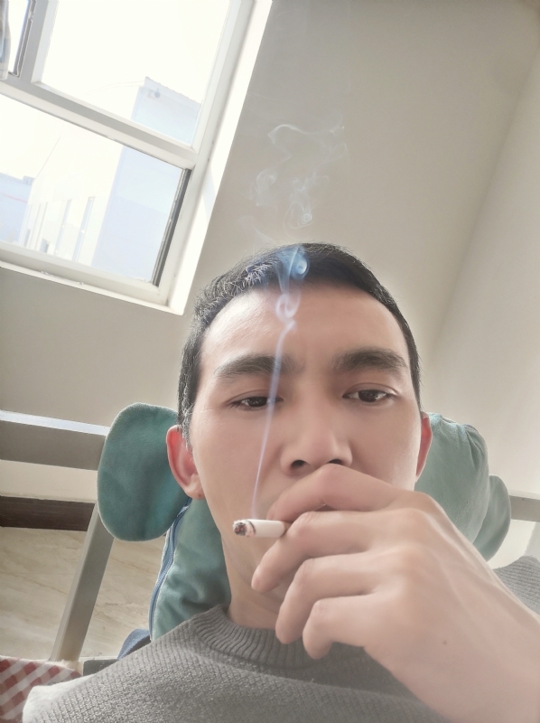 殇情的第一张照片--泰安相亲服务中心