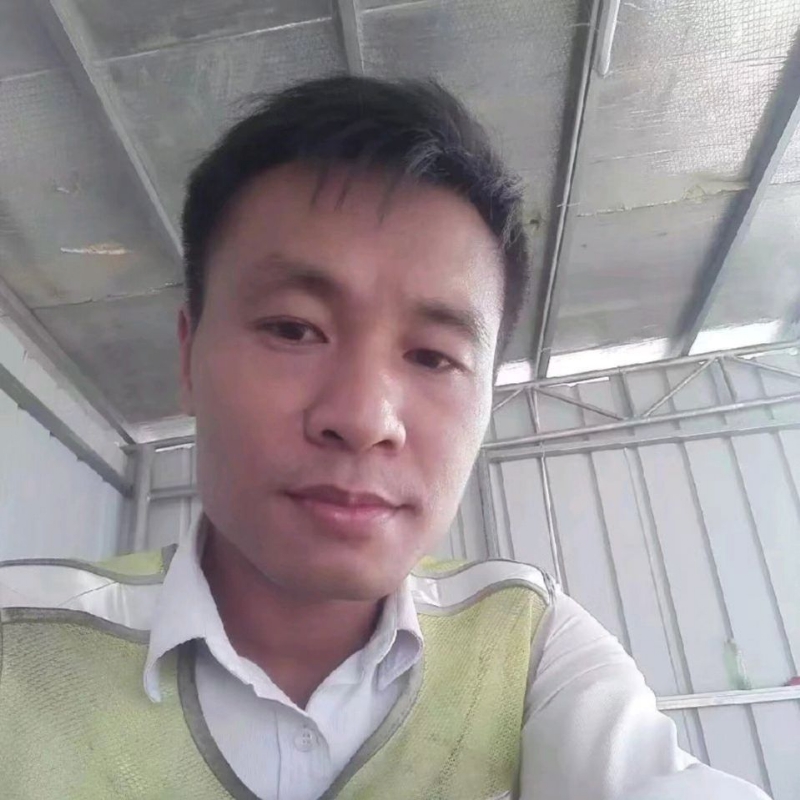 小马哥的第二张照片--泰安相亲服务中心