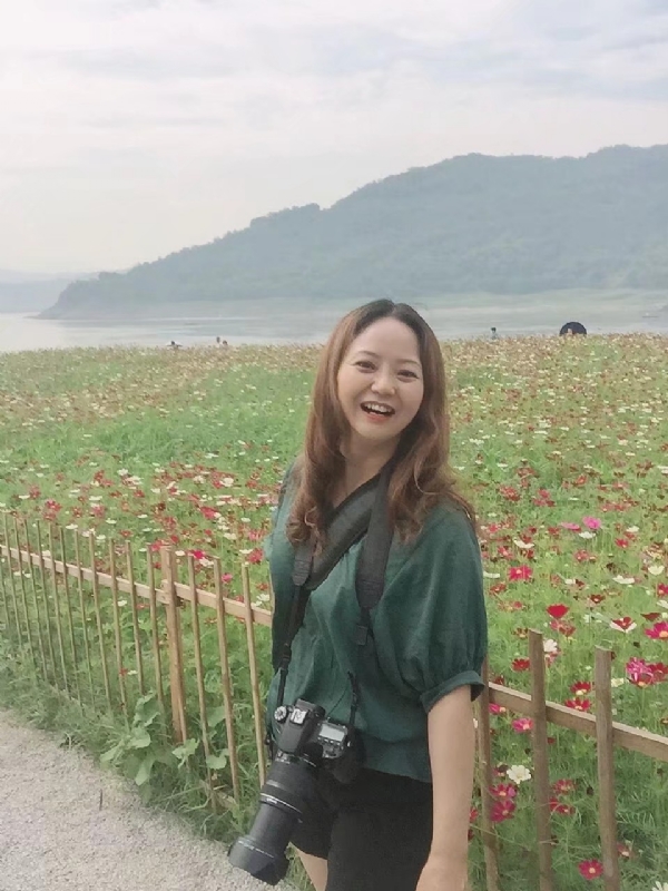 花雨的第一张照片--泰安相亲服务中心