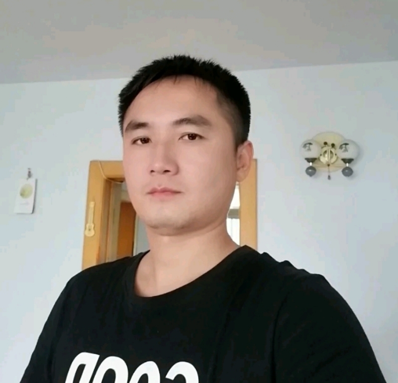 素年锦时的第一张照片--泰安相亲服务中心