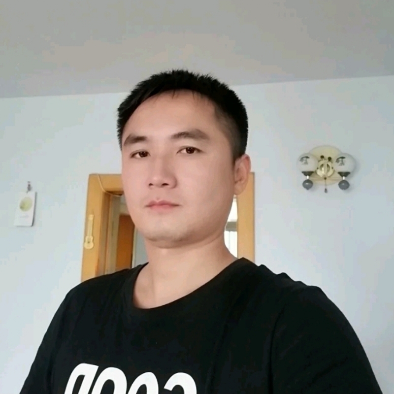 素年锦时的第二张照片--泰安相亲服务中心