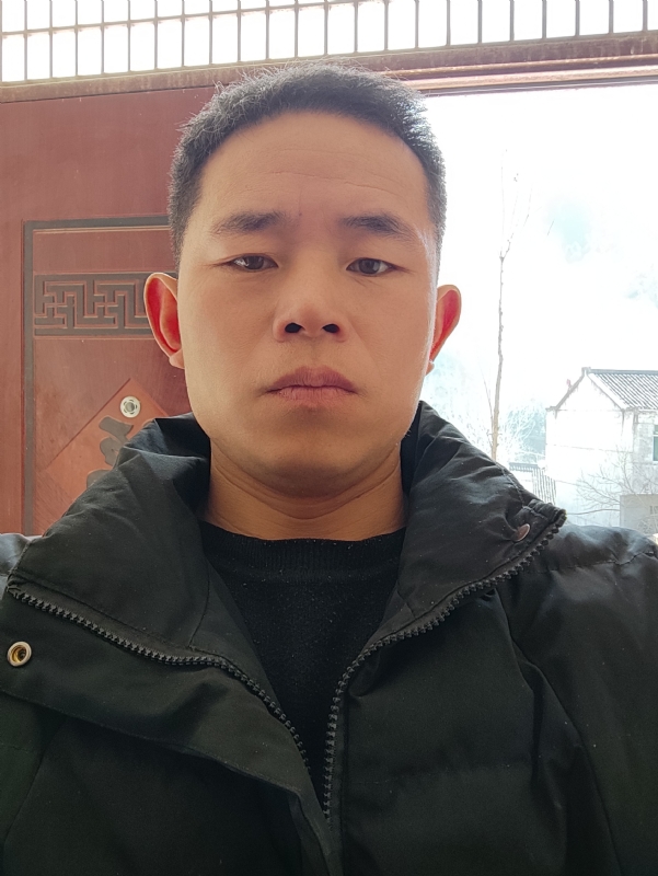 勇敢的成长的第一张照片--泰安相亲服务中心
