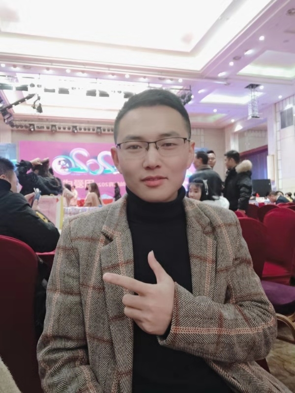遇见不一样的自己的第一张照片--泰安相亲服务中心