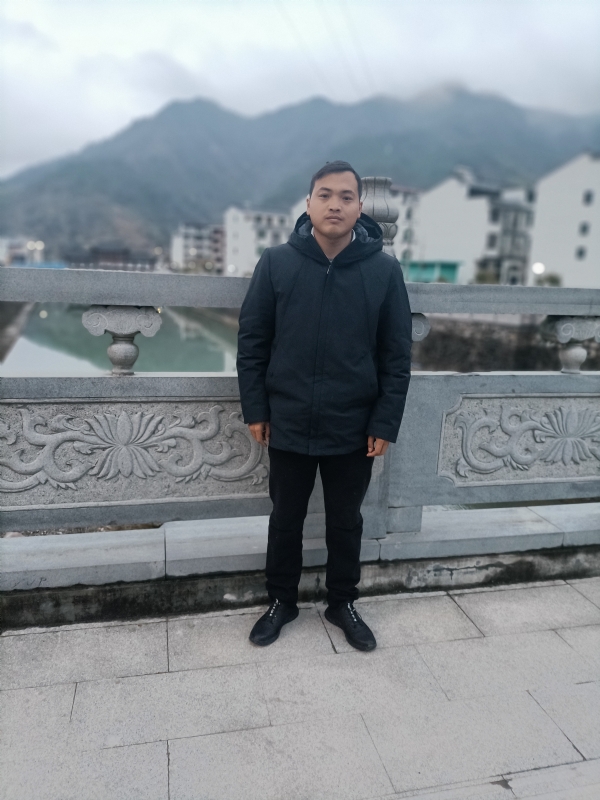 昊林的第一张照片--泰安相亲服务中心