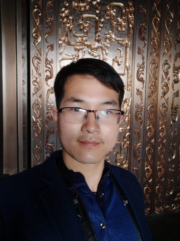 鹏鸟的第一张照片--泰安相亲服务中心