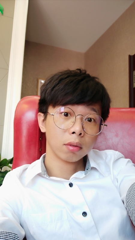 飞飞的第三张照片--泰安相亲服务中心