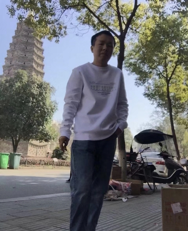 黄冈征婚的第一张照片--泰安相亲服务中心