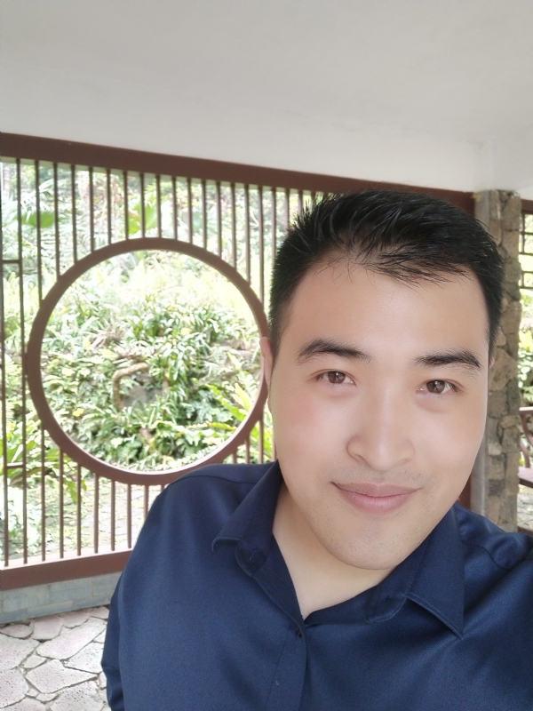 天涯漂泊客的第一张照片--泰安相亲服务中心