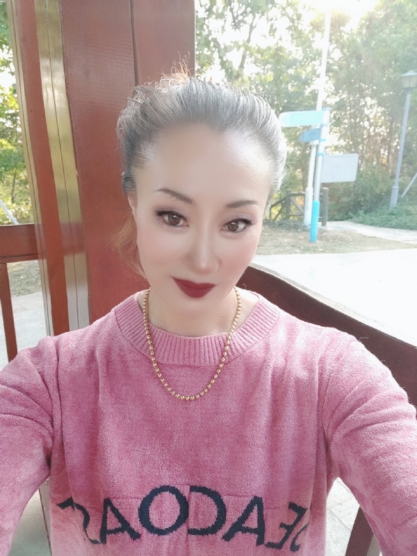 燕子的第五张照片--泰安相亲服务中心