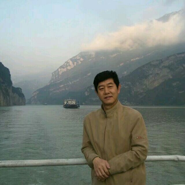 优秀善良1.78的第二张照片--泰安相亲服务中心