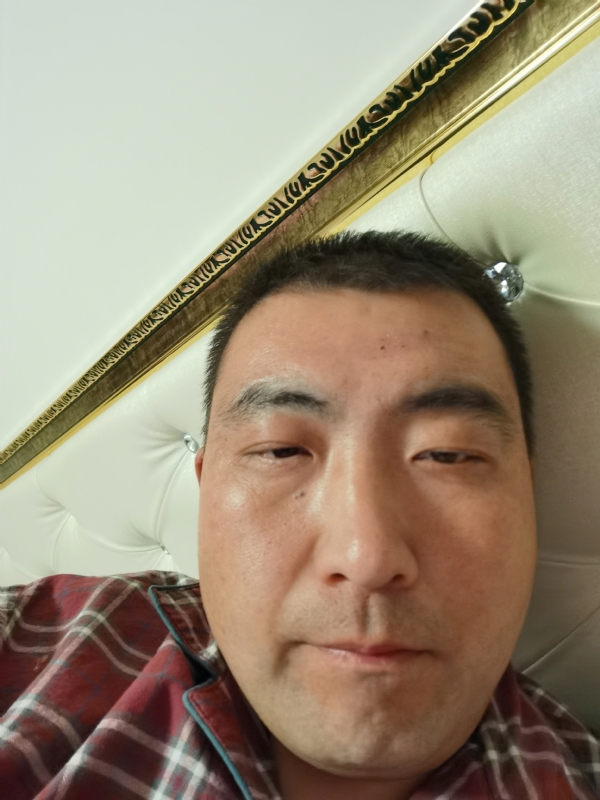 紫夜的第一张照片--泰安相亲服务中心