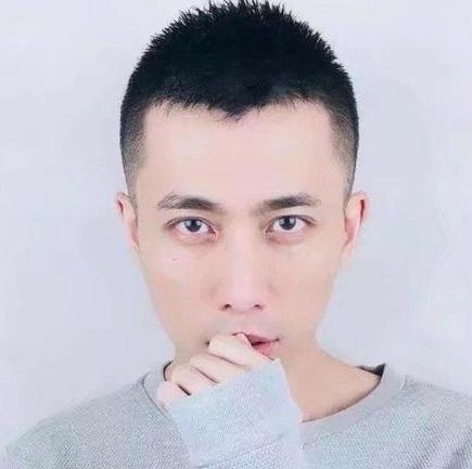 辛酉的第一张照片--泰安相亲服务中心