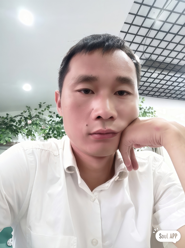 小刚的第一张照片--泰安相亲服务中心