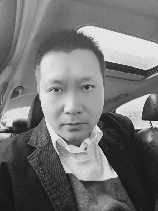 静水寒的第一张照片--泰安相亲服务中心