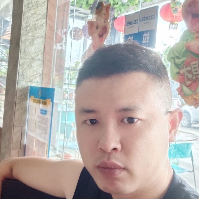 小军的第二张照片--泰安相亲服务中心