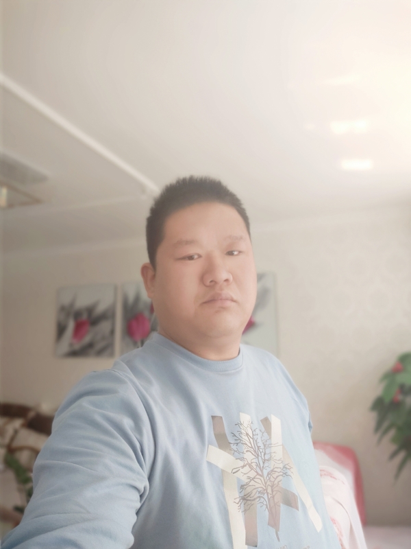 别无选择的第一张照片--泰安相亲服务中心