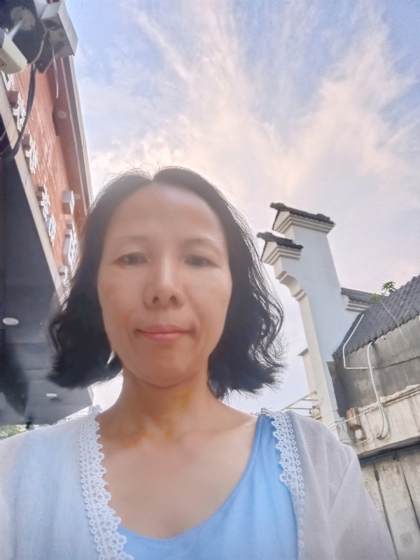 吴敌的第一张照片--泰安相亲服务中心