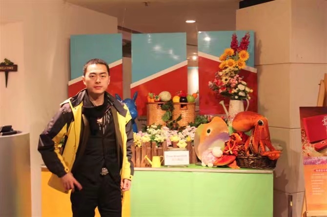 陽光的第一张照片--泰安相亲服务中心