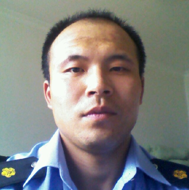 andy的第二张照片--泰安相亲服务中心