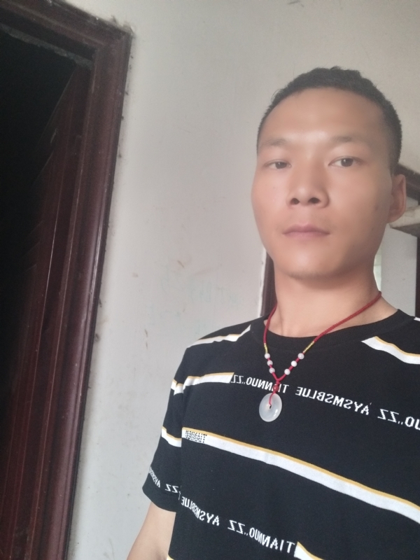 爱，请深爱的第一张照片--泰安相亲服务中心