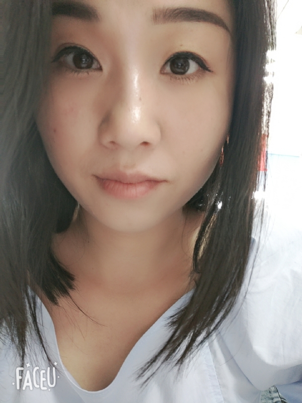 安然自若的第一张照片--泰安相亲服务中心