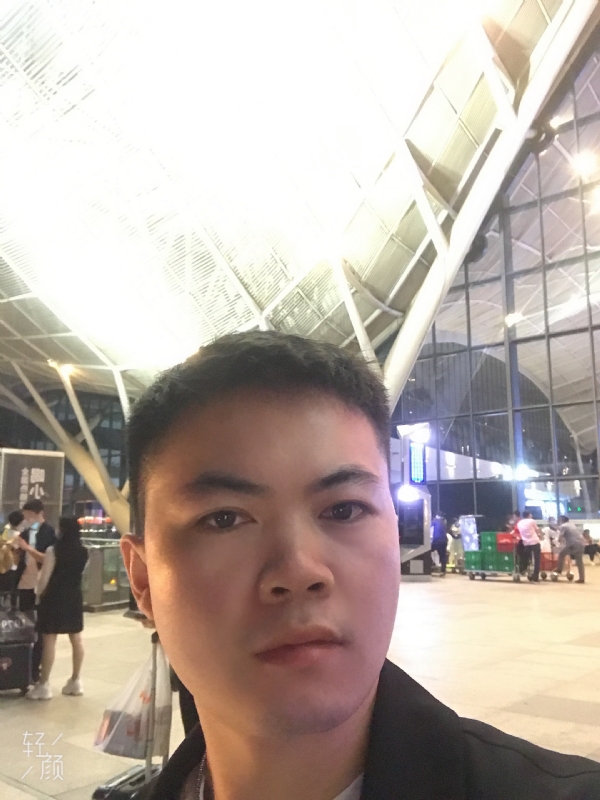 骑马的快乐的第一张照片--泰安相亲服务中心