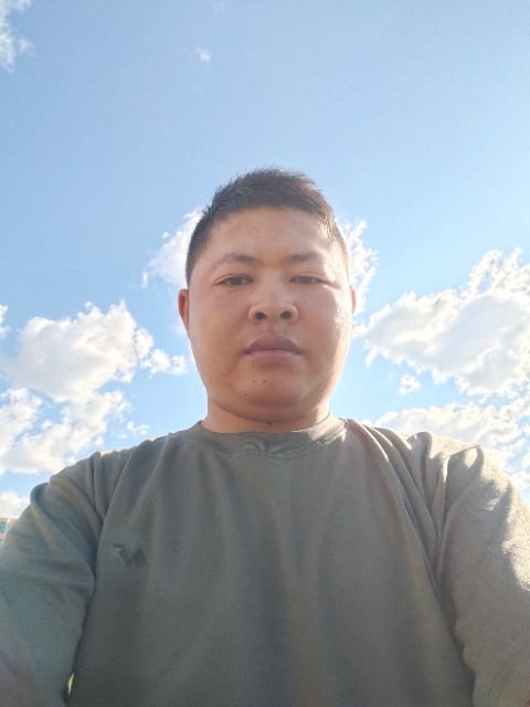 小马的第一张照片--泰安相亲服务中心