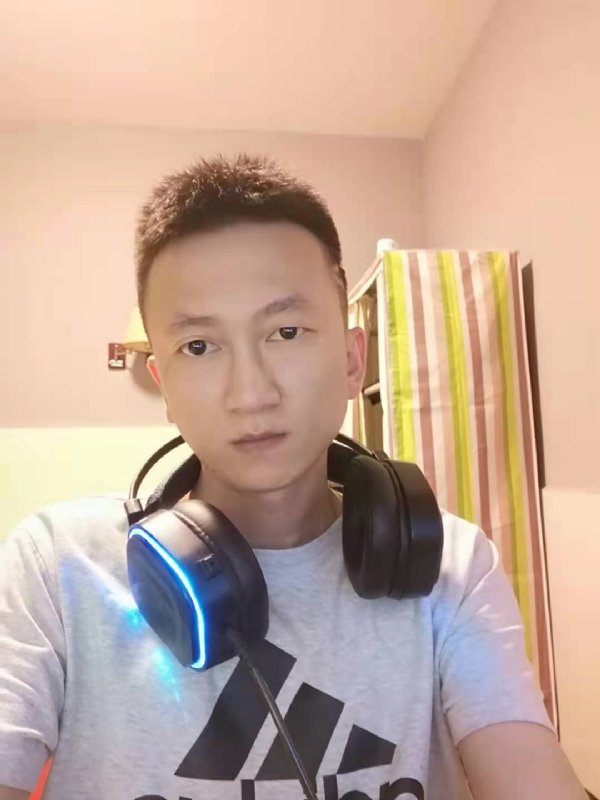 嘿嘿嘿的第一张照片--泰安相亲服务中心