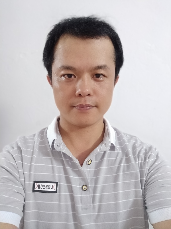 冰河的第二张照片--泰安相亲服务中心