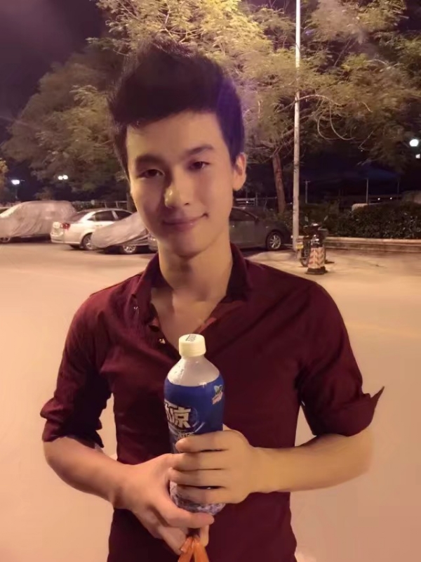 皮特王的第三张照片--泰安相亲服务中心