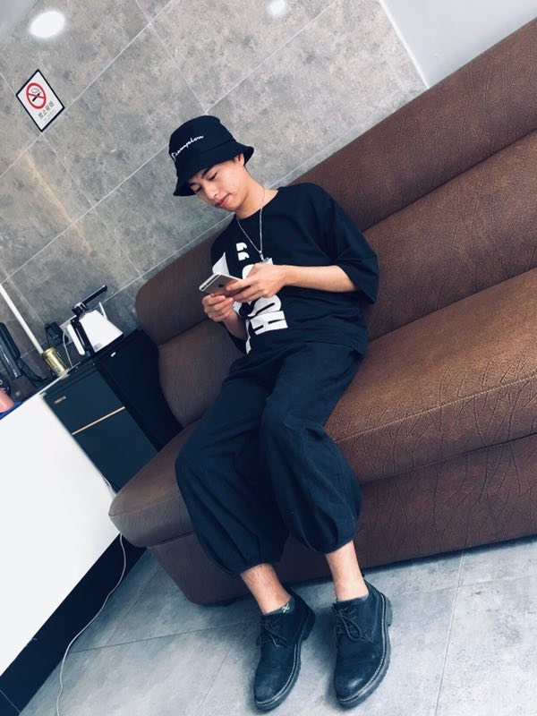 寻找的第三张照片--泰安相亲服务中心