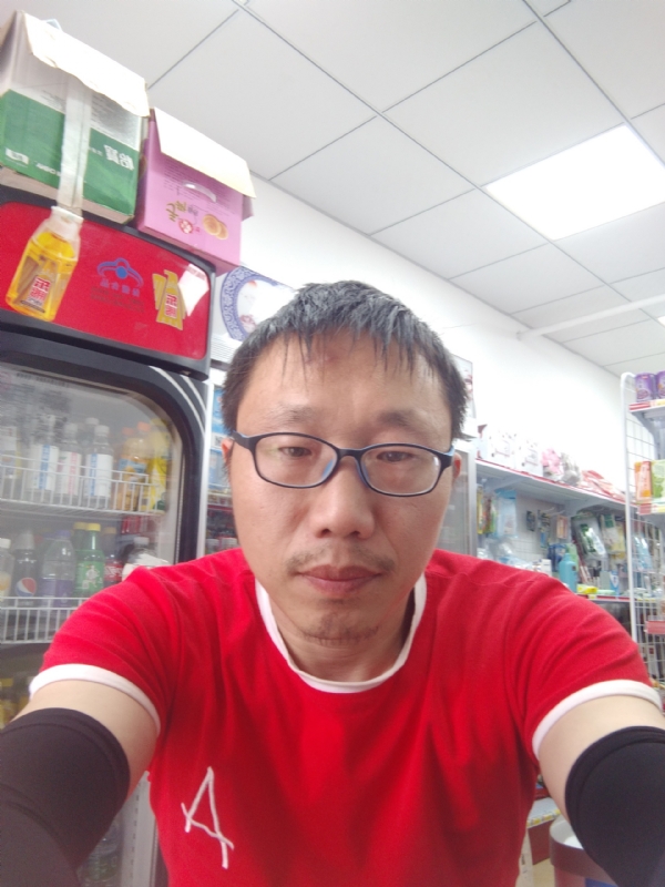 众里寻你的第一张照片--泰安相亲服务中心