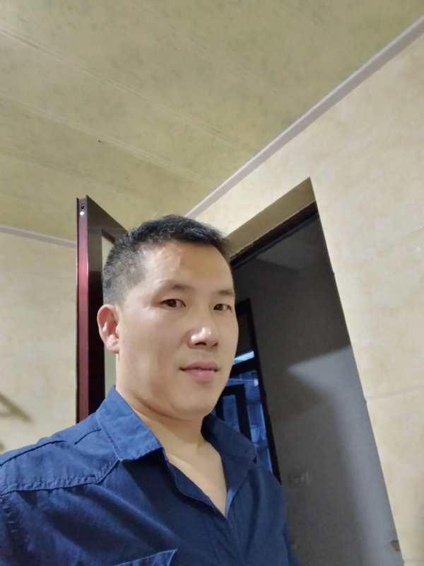 余生搀扶走的第一张照片--泰安相亲服务中心