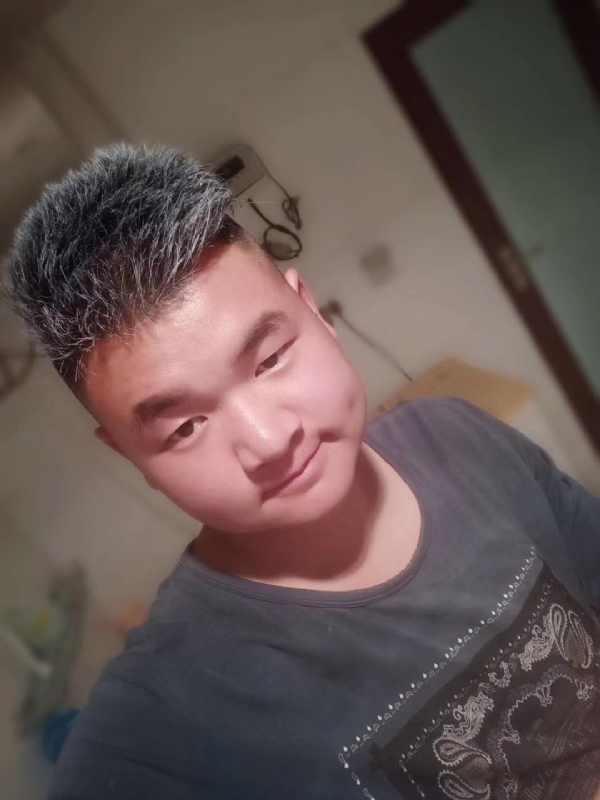 李子木的第一张照片--泰安相亲服务中心