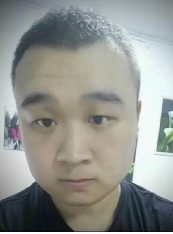 逆的第一张照片--泰安相亲服务中心