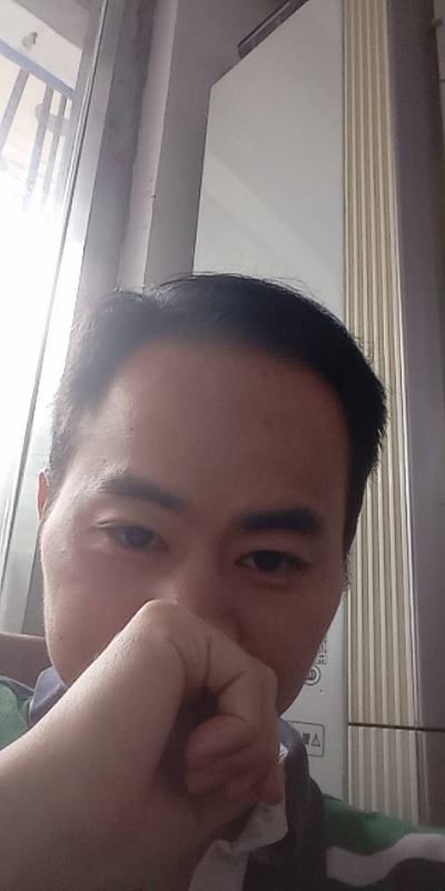 90年大叔的第一张照片--泰安相亲服务中心