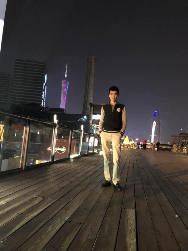 生机·略的第一张照片--泰安相亲服务中心