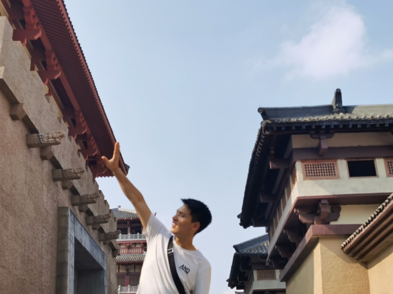 咸鱼不闲的第一张照片--泰安相亲服务中心
