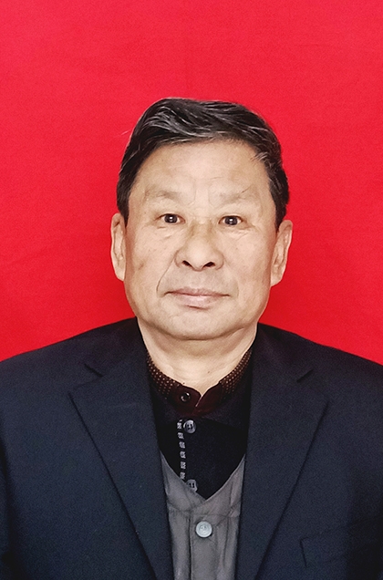 教授的第一张照片--泰安相亲服务中心