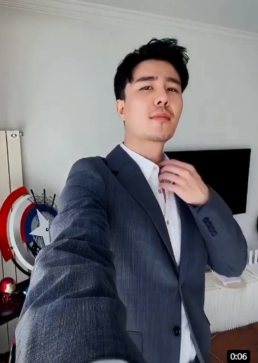 孤獨一郎的第一张照片--泰安相亲服务中心