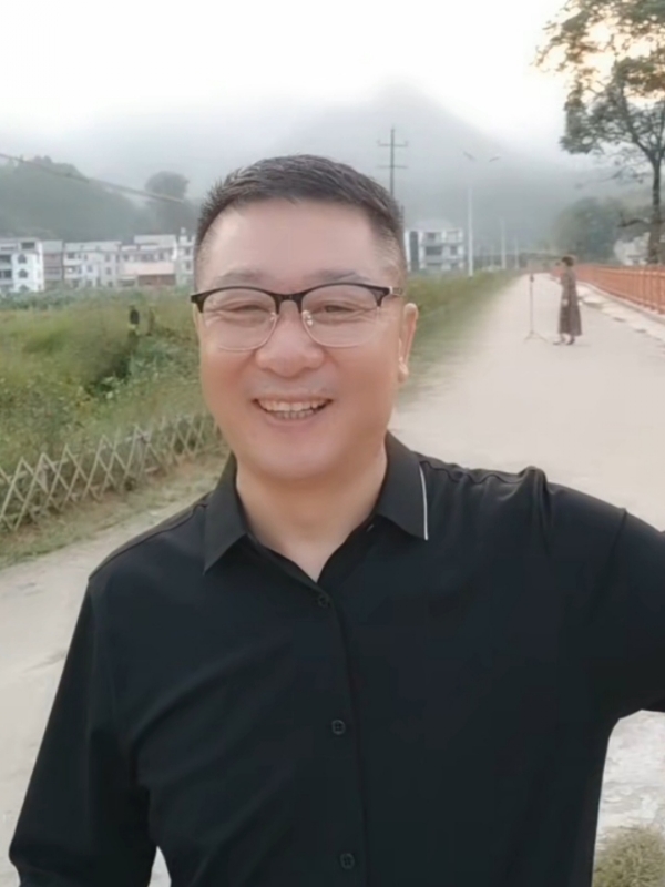 在這裡等你的第一张照片--泰安相亲服务中心