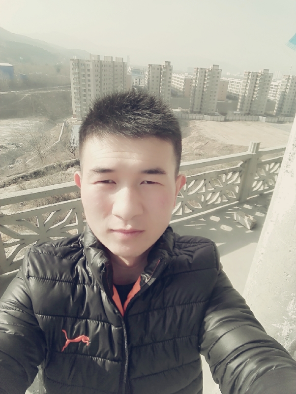兵心依旧的第一张照片--泰安相亲服务中心