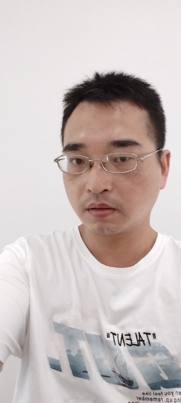 辉哥的第一张照片--泰安相亲服务中心